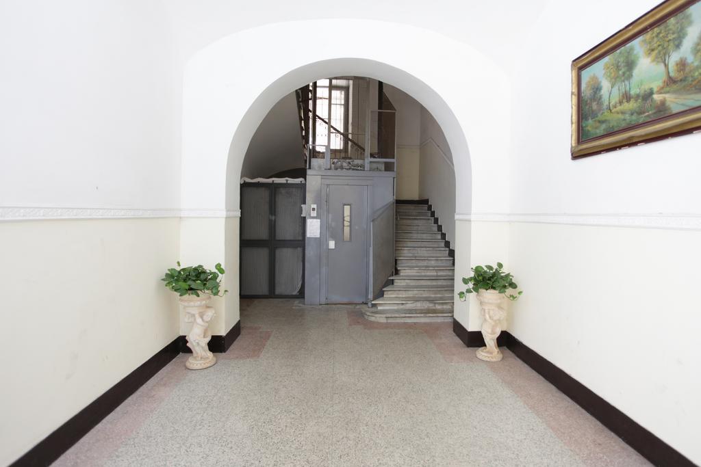 Hotel Hollywood Róma Kültér fotó